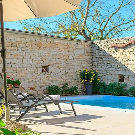 House Maria By Istrialux